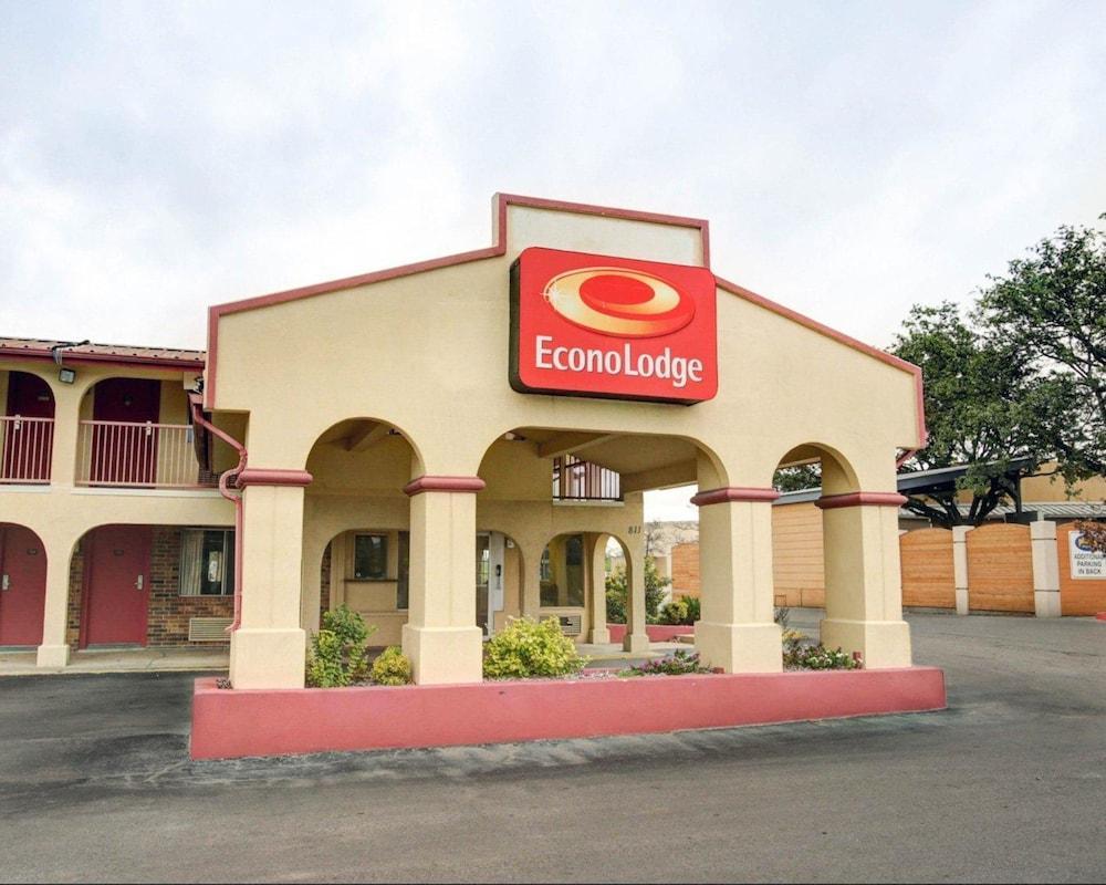 Econo Lodge San Marcos University Area Exterior photo